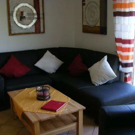 別荘 Belair Schmidt ドルム・ノイフェルト